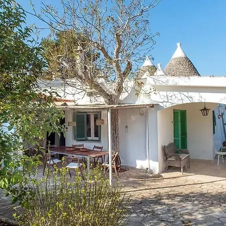 빌라 Trulli Delle Acacie