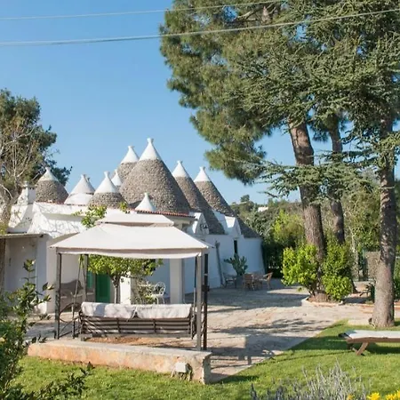 Trulli Delle Acacie